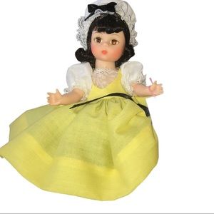 Madame Alexander doll FRANCE #590